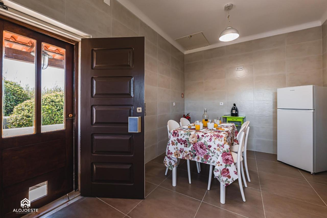 Casa A Beira Mar - Countryhouse With Ocean View São Pedro da Cadeira Exterior foto