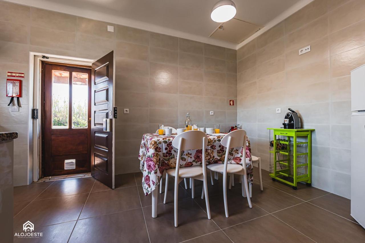 Casa A Beira Mar - Countryhouse With Ocean View São Pedro da Cadeira Exterior foto