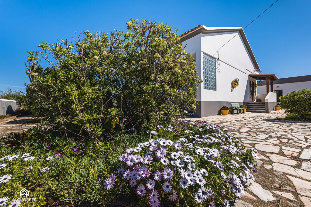 Casa A Beira Mar - Countryhouse With Ocean View São Pedro da Cadeira Exterior foto