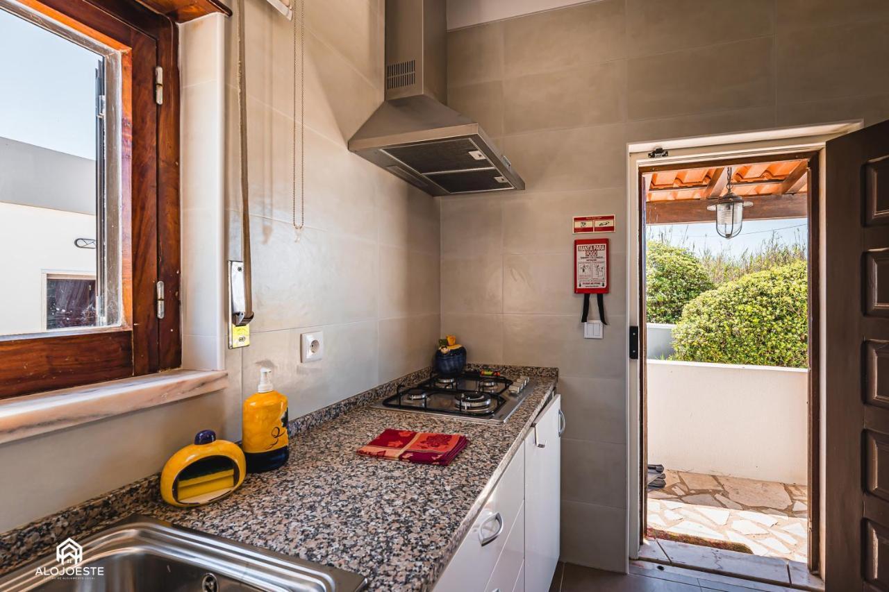 Casa A Beira Mar - Countryhouse With Ocean View São Pedro da Cadeira Exterior foto